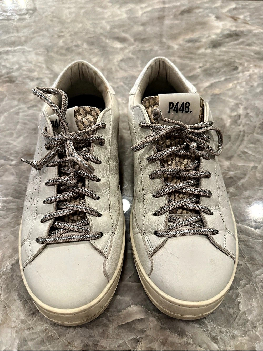 P448 John Low Top Sneaker White & Silver Sneakers